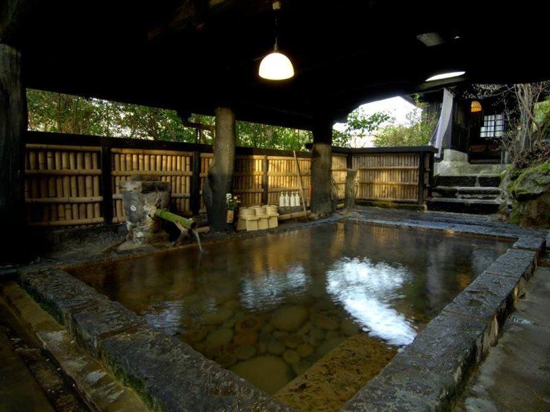 Kurokawa Onsen Yama No Yado Shinmeikan Minamioguni Dış mekan fotoğraf